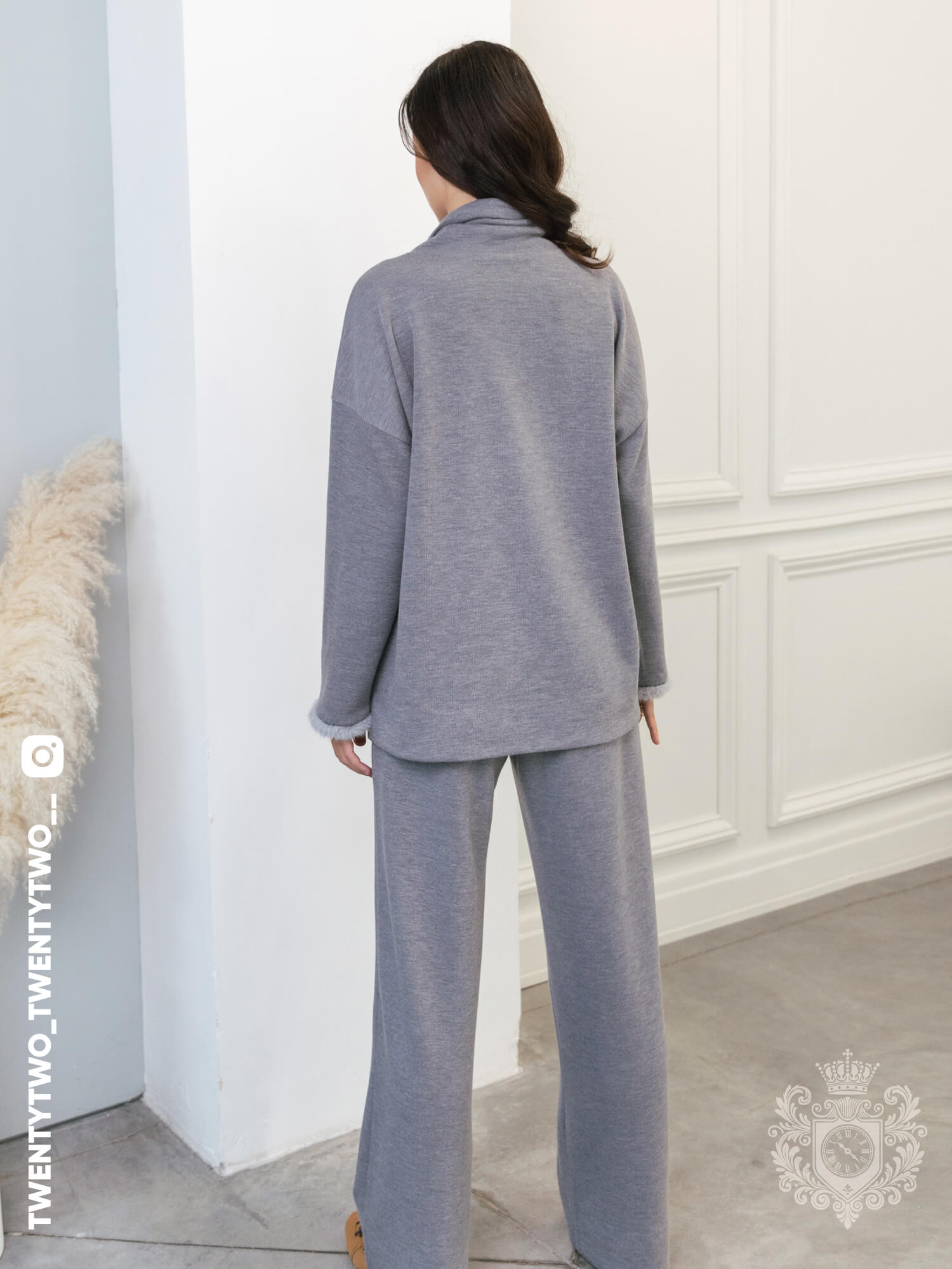 Warm Gray Loungewear with Fur